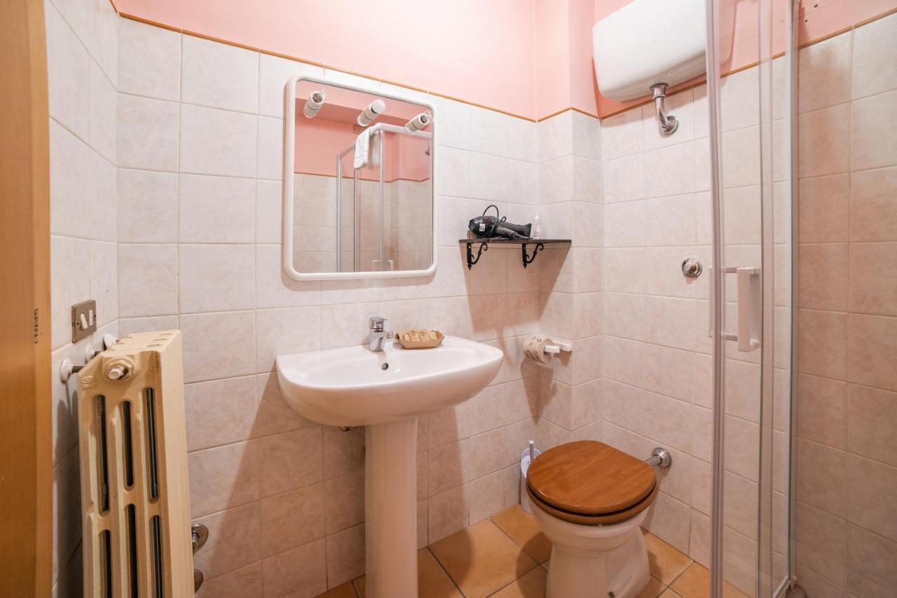Dimora Fresilia Casa Vacanze Opi Kültér fotó